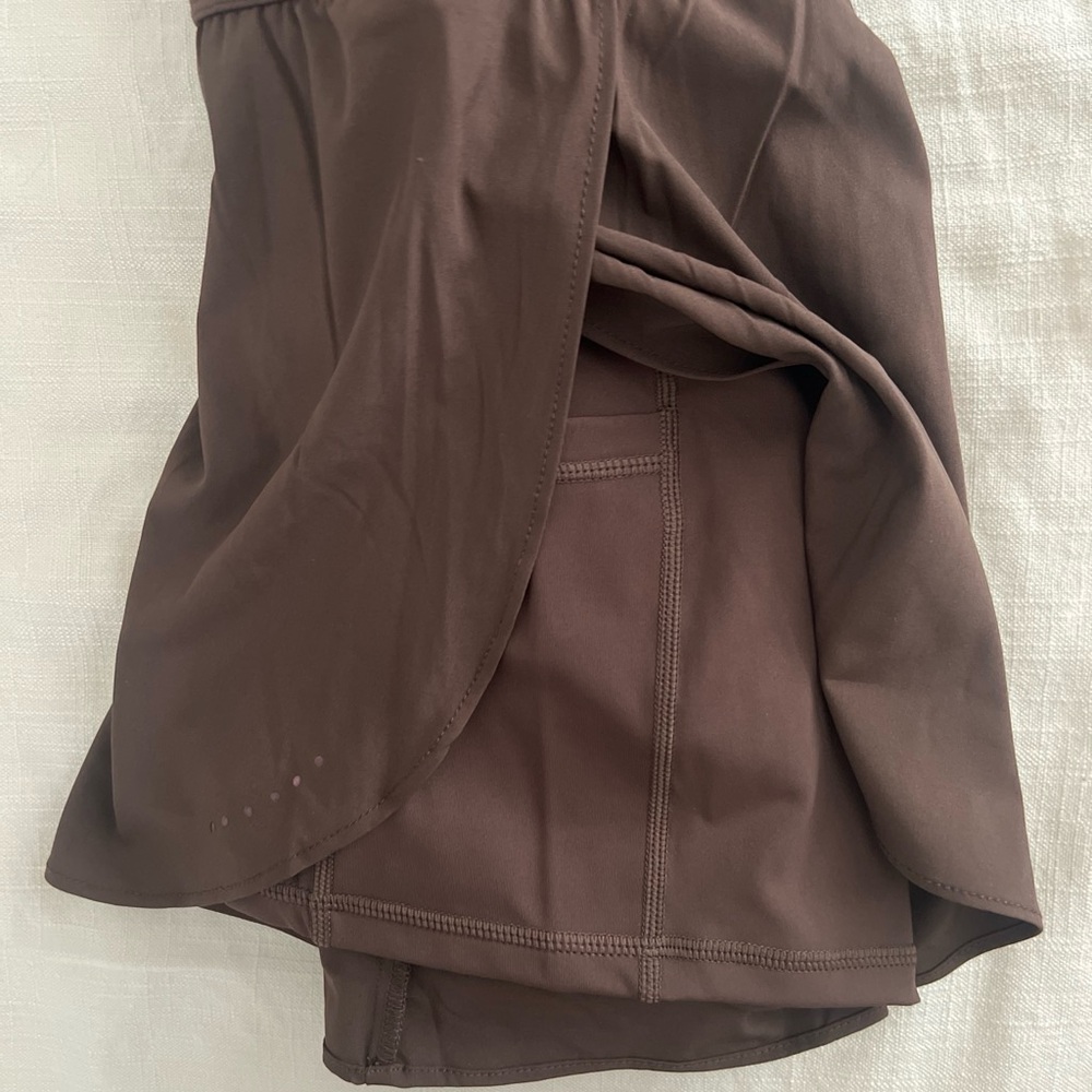 NWT Halara brown shorts - Picture 3 of 4